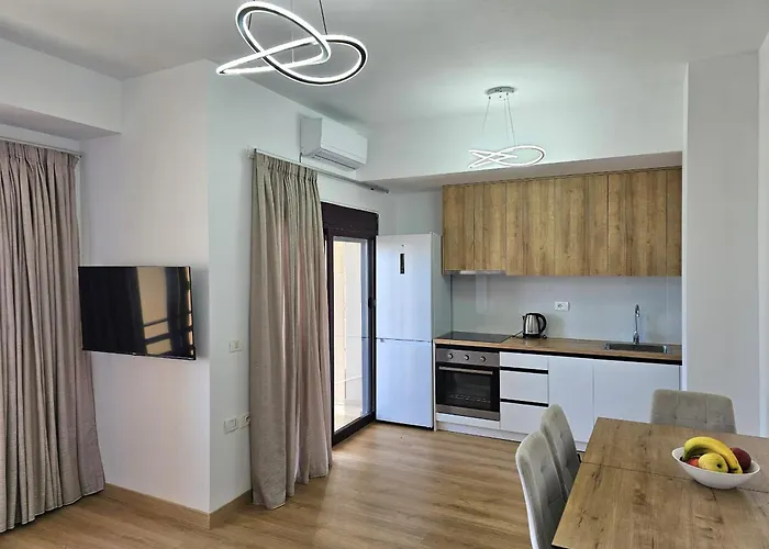 Bellavista 109 * Saranda